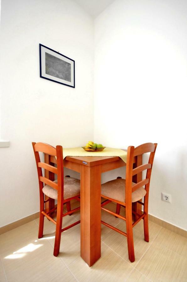 Apartment Danica Хвар Екстериор снимка
