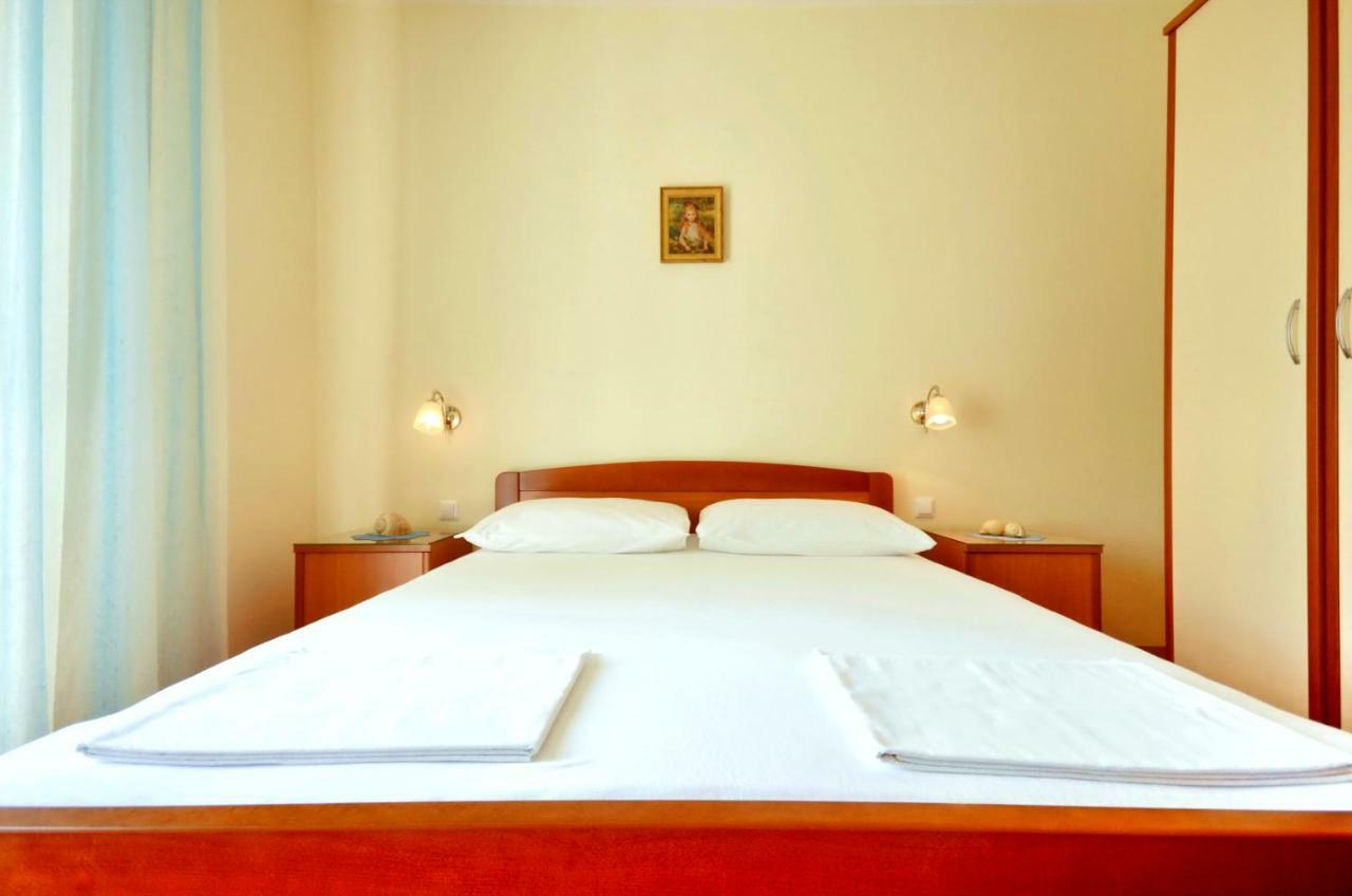 Apartment Danica Хвар Екстериор снимка